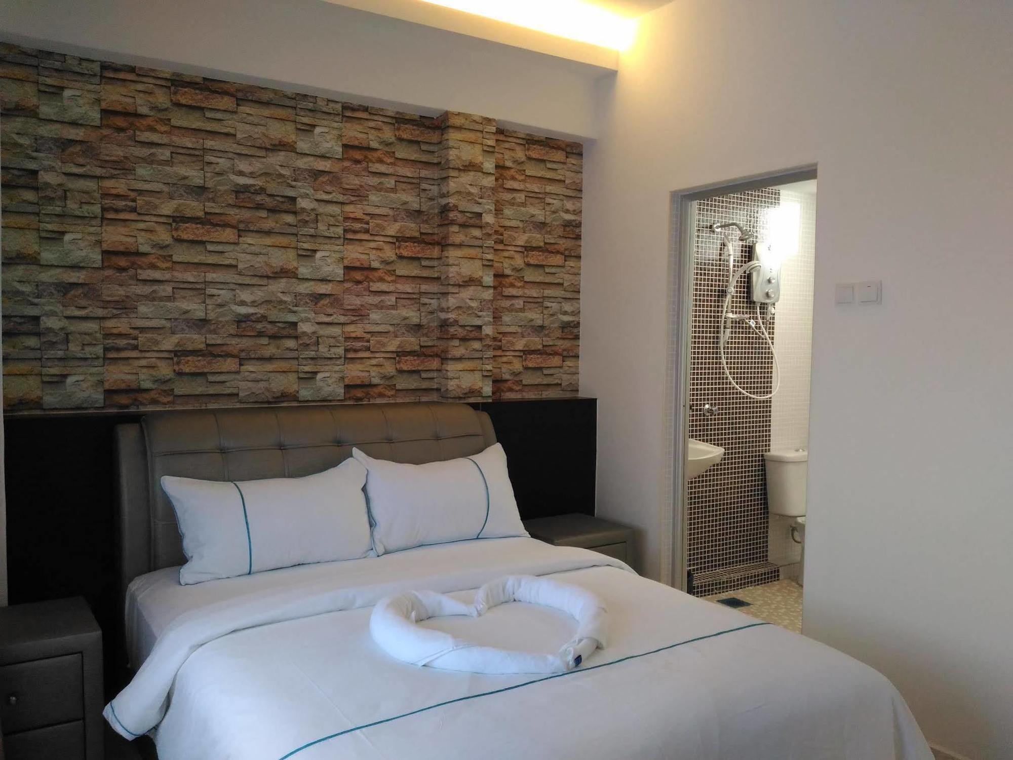 Midcity Service Suite Malacca Exterior photo